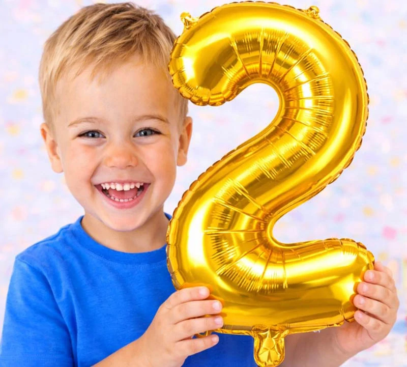 Fóliový balón číslo 2 zlatý 66 cm