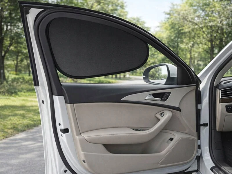 Slnečné clony na bočné okná auta 4 ks
