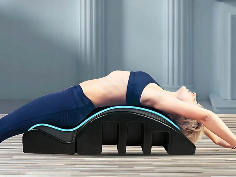 Pilatesová podložka Spine Corrector na naťahovanie chrbta