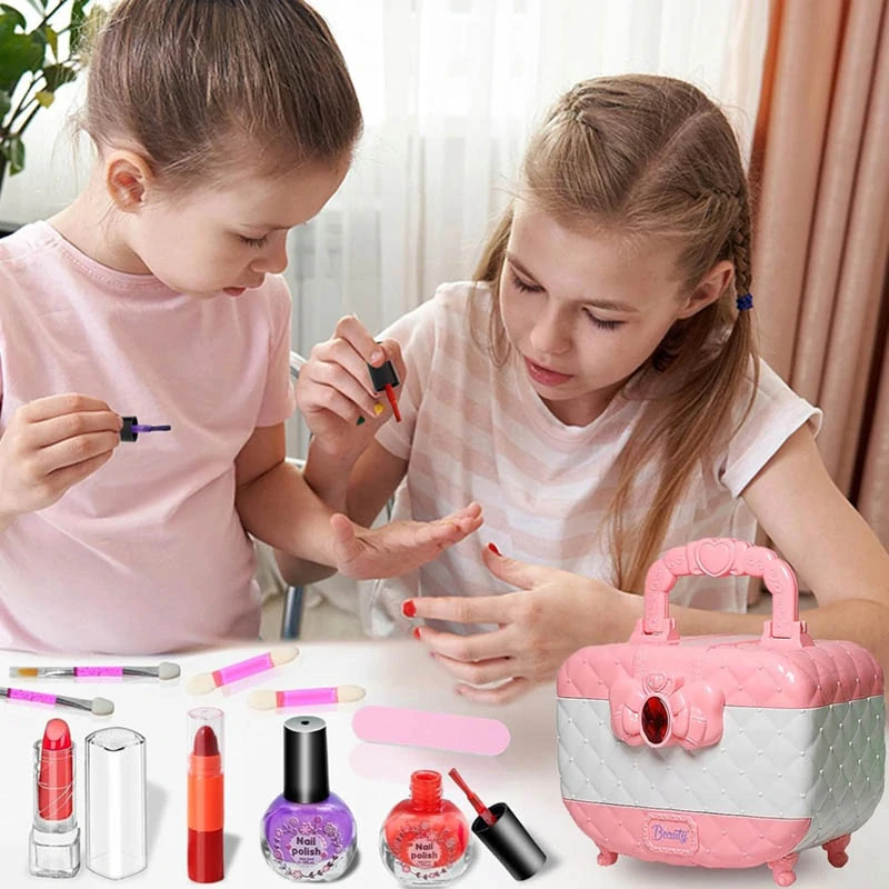 Rozkladací kozmetický kufrík pre deti s líčidlami a lakmi