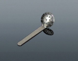 Sitko kovové s rúčkou strieborné 18mm