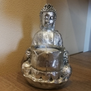 Budha svietnik