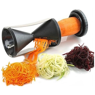 Krájač na zeleninu a ovocie Julienne
