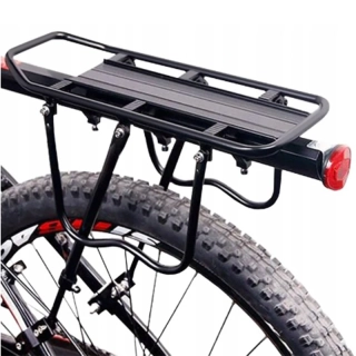 Zadný nosič na bicykel hliníkový s odrazovým svetlom