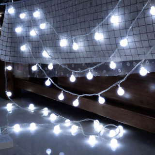 Svetelná girlanda do záhrady s 100 LED guľôčkami 10 m