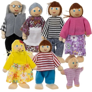 Miniatúrne drevené bábiky 7 ks