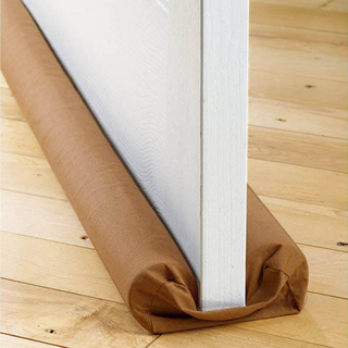 Tesnenie pod dvere hnedé 85cm