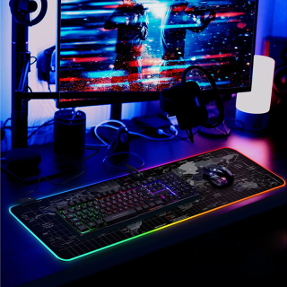 Hráčska podložka pod myš s RGB podsvietením 80x30cm