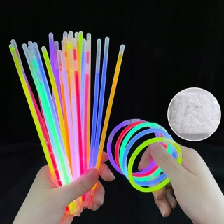 Fluorescenčné svietiace tyčinky 100 ks