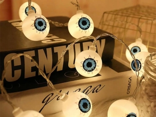 Halloweenska LED girlanda Oči 2m