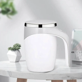 Samomiešajúci hrnček termo 380ml biely