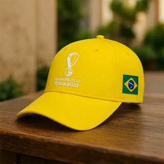 Brazil - Fanúšikovská šiltovka UEFA: Športový dizajn s vlajkou krajiny