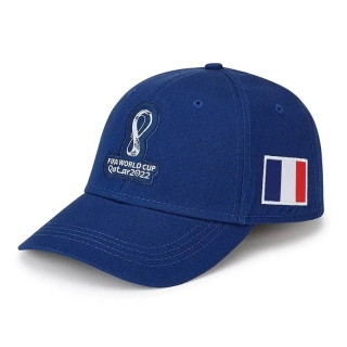 France - Fanúšikovská šiltovka UEFA: Športový dizajn s vlajkou krajiny