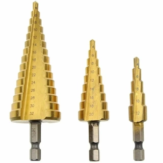 Sada stupňovitých vrtákov HSS s titánovým povlakom 4–32 mm (3 ks)