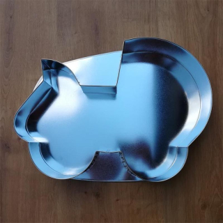 Tortová forma na pečenie kočiar 34 × 26 × 8 cm – pocínovaný plech