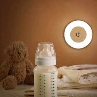Dotyková LED lampa s 3 farbami svetla