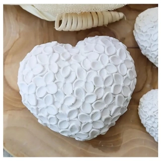 Silikónová forma na pečenie 3D srdce s kvetmi