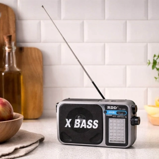 Prenosné rádio s baterkou RDD RD-306 sivé
