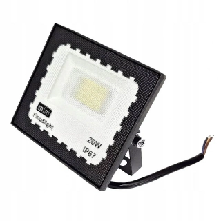 Halogénový LED reflektor 20W
