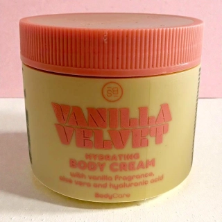 Skin Bliss Vanilla Velvet hydratačný telový krém 300 ml