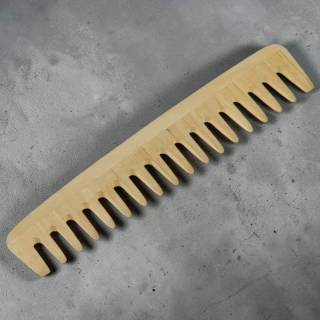 Drevený hrebeň so širokými zubami 17,5 cm