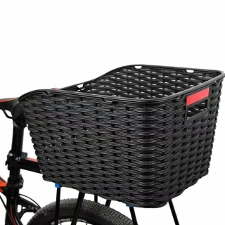 Zadný plastový košík na bicykel s odrazkou