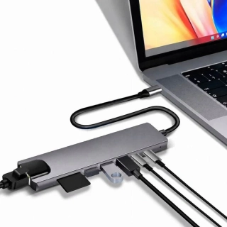 USB-C HUB 8 v 1 s HDMI, USB 3.0, LAN, SD a microSD