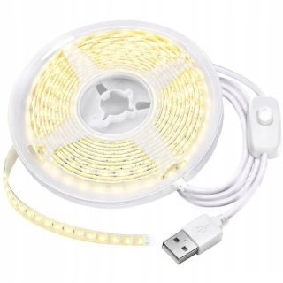 Samolepiaci LED pás 3 m USB 5 V – studené biele svetlo s vypínačom
