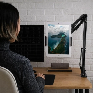 Držiak na telefón na stôl s nastaviteľným ramenom 70 cm