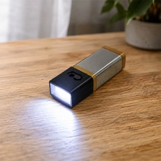 Mini LED baterka na 9 V batériu