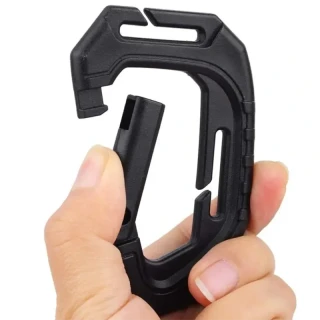 Plastová karabína s MOLLE uchytením – 9 × 5,8 cm