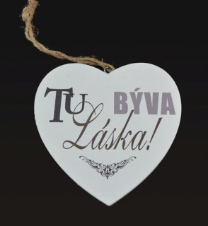 Tabuľka drevená srdce 20cm Tu býva láska