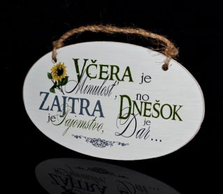 Tabuľka drevená elipsa 18x11cm Včera je minulosť